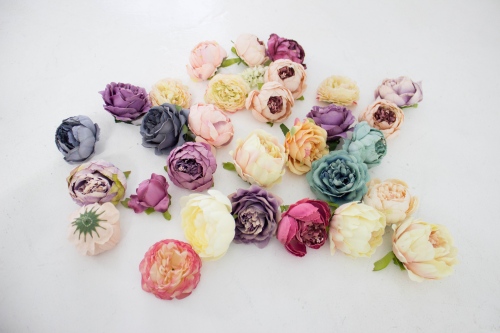 レンタル小道具（パステル調の造花）