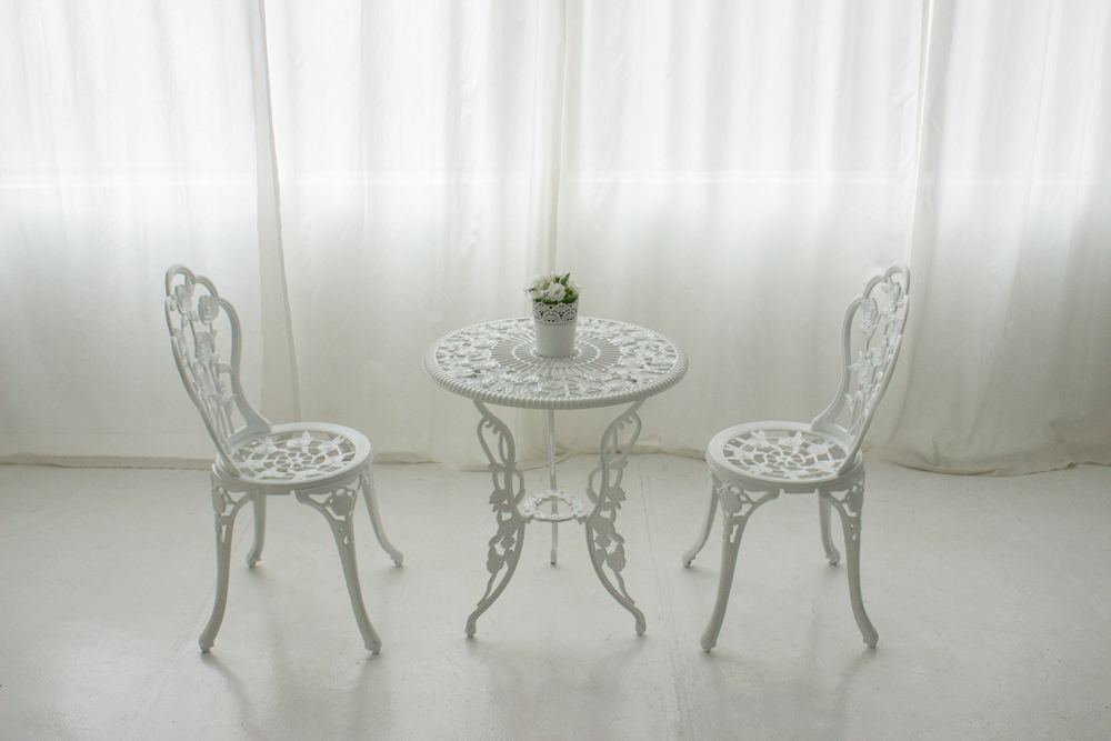 2F 多目的スタジオ（白廃墟風エリア）